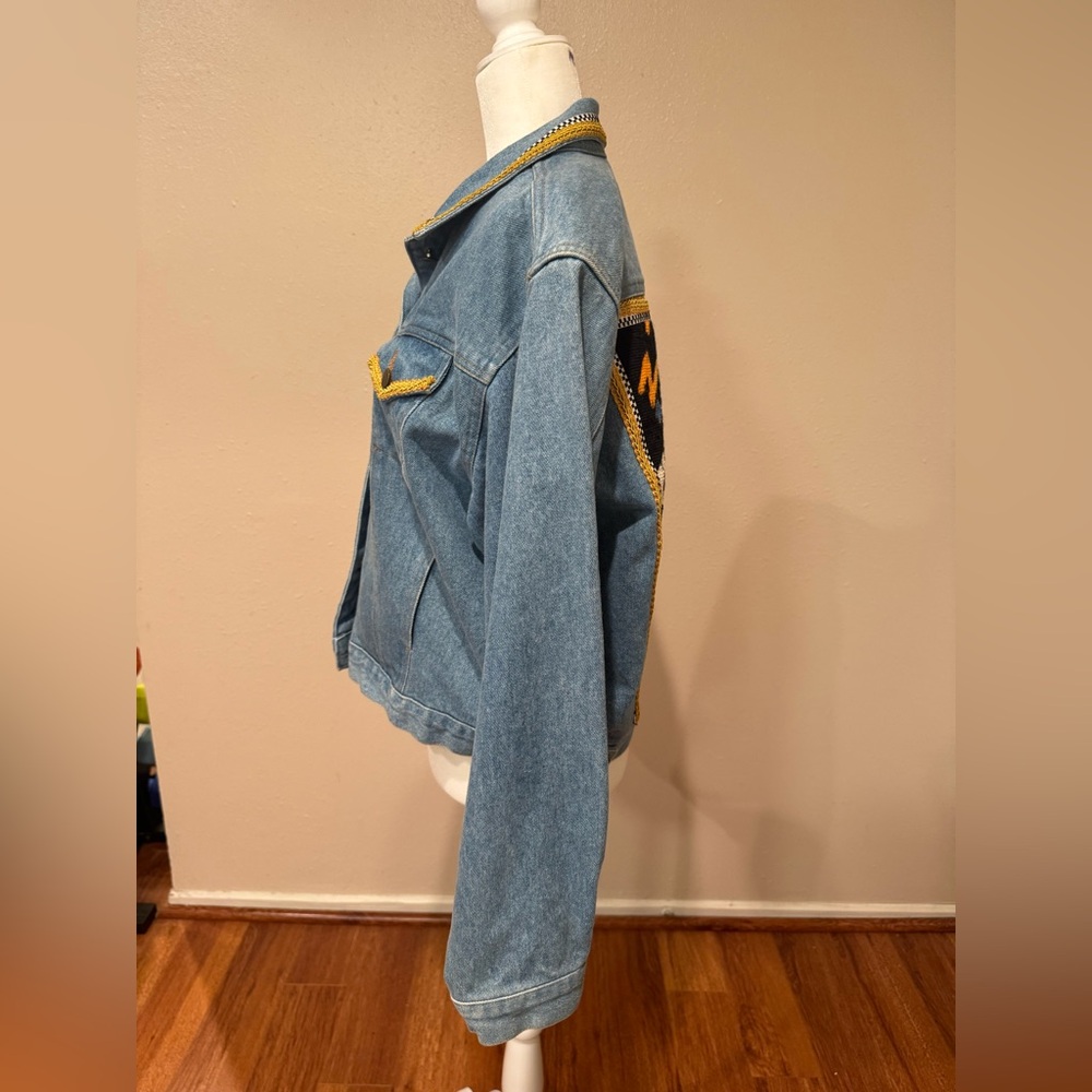 Vintage Kolorway USA Denim Jacket with Colorful Embroidered Art - Picture 5 of 8